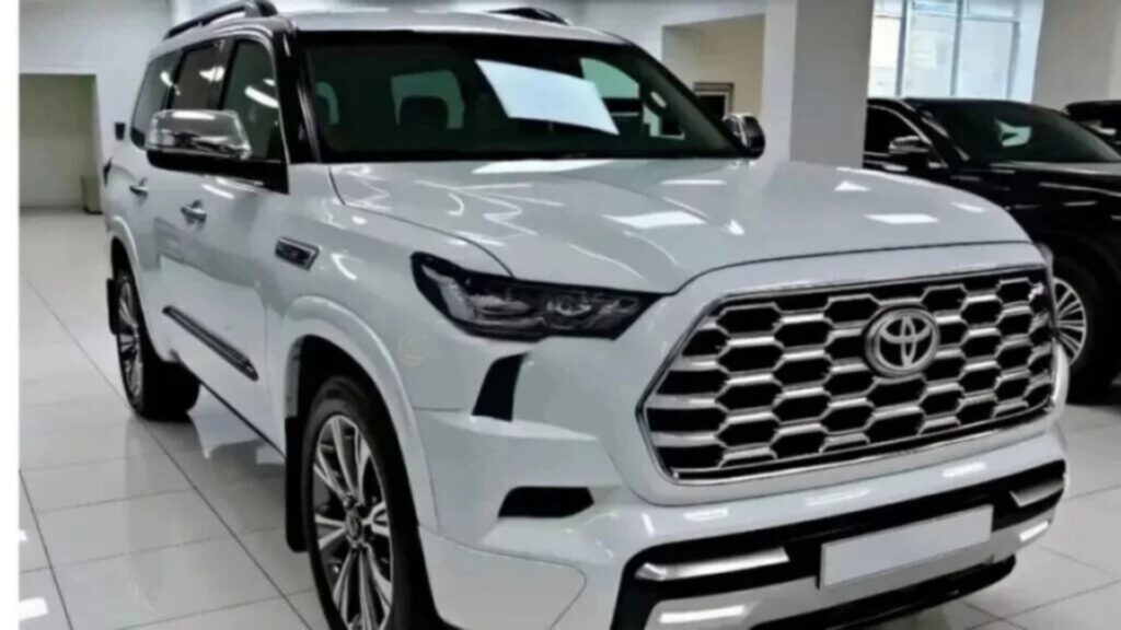 Toyota Sequoia 2026 Revealed: Full-Size Luxury SUV with Hybrid Power & Premium Features