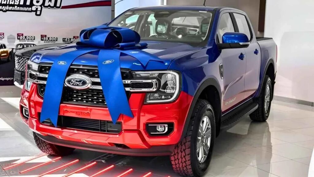 Ford Ranger 2026 Revealed: Durable Pickup Truck with High Towing Capacity & Modern Infotainment