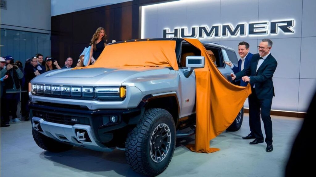 GMC Hummer EV 2026 Revealed: Extreme Off-Road Capability, Bold Electric Power & Luxury Features