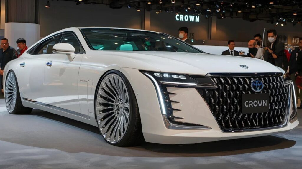 Toyota Crown 2026 Revealed: Executive Luxury Sedan with 340 HP Hybrid Power, Sleek Premium Design & Smart Technology